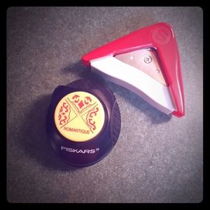 Scrapbooking DIY corner cutters